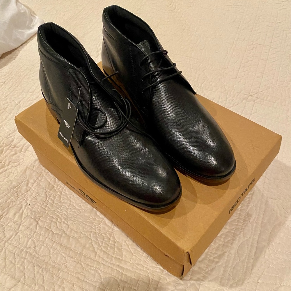 Red Tape Derby Leather Shoes